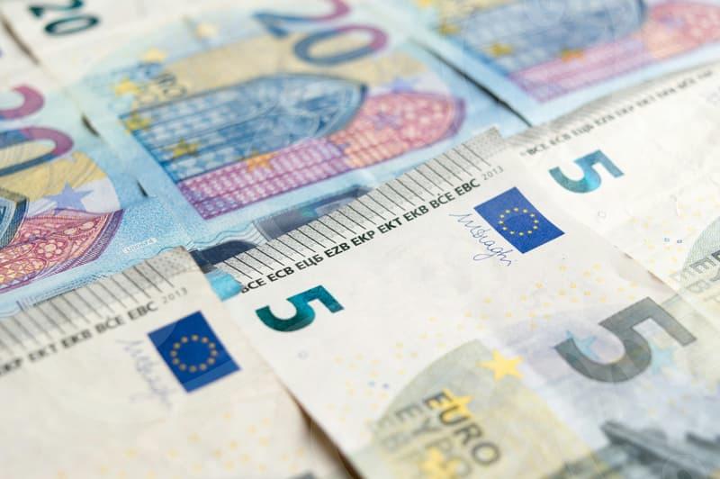 현명한 선택, 나에게 맞는 유료영화사이트 찾기